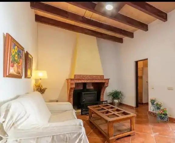 Ca Sa Cristeta De S'escola Holiday home